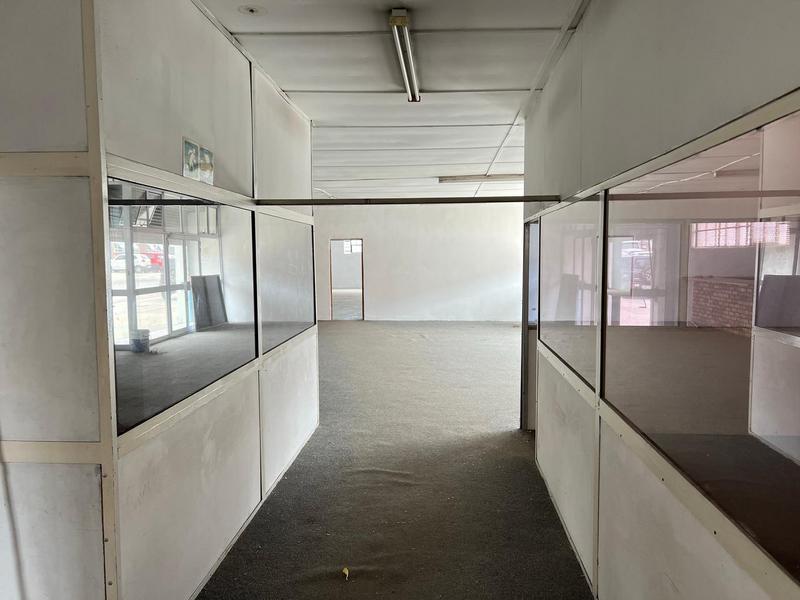 To Let commercial Property for Rent in North End Eastern Cape